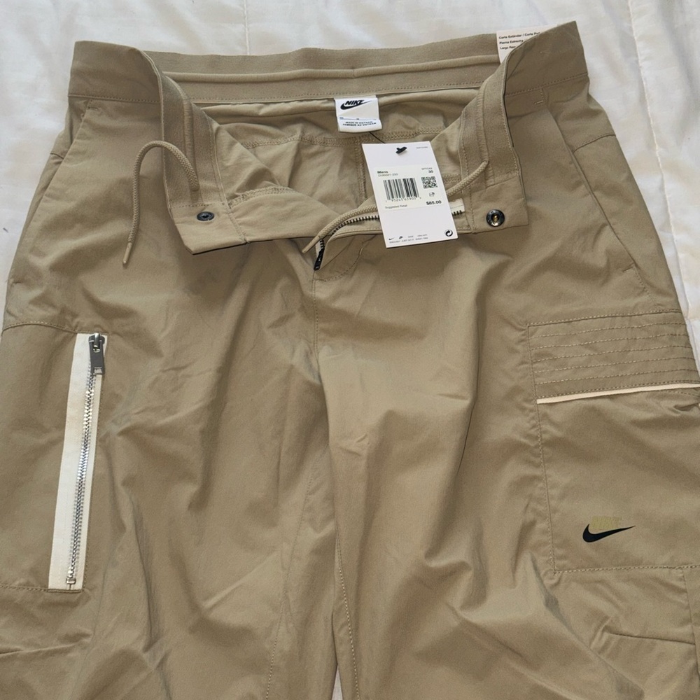 Nike Sportswear Style Essentials Men's Woven Unlined Cargo Pants, ( size M (30))